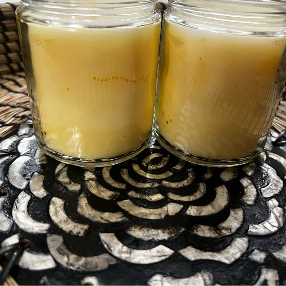 Gently used B&BW Candle bundle of 2 - Picture 3 of 3